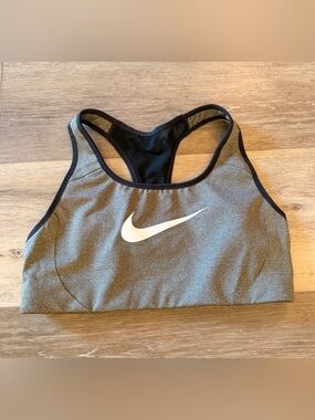 Nike Dri-Fit Victory Shape Sports Bra - Size Small